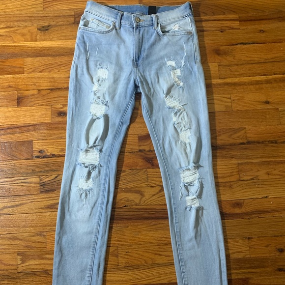 Stylish ripped jeans - Picture 3 of 5